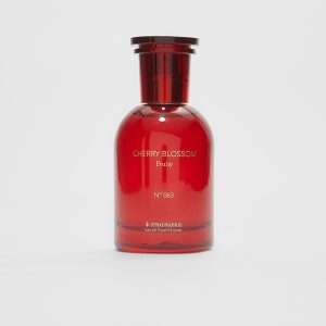 عکس دقیق عطر زنانه ادکلن Stradivarius N.063 Cherry Blossom | رایحهای خاص و جذاب برای مشاهده