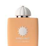 نمایی از عطر لاو دلایت آمواج | رایحهای لوکس و زنانه