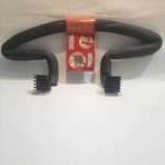 نمایی از آویز لباس خودرو FM-12، نظم و زیبایی درون خودرو