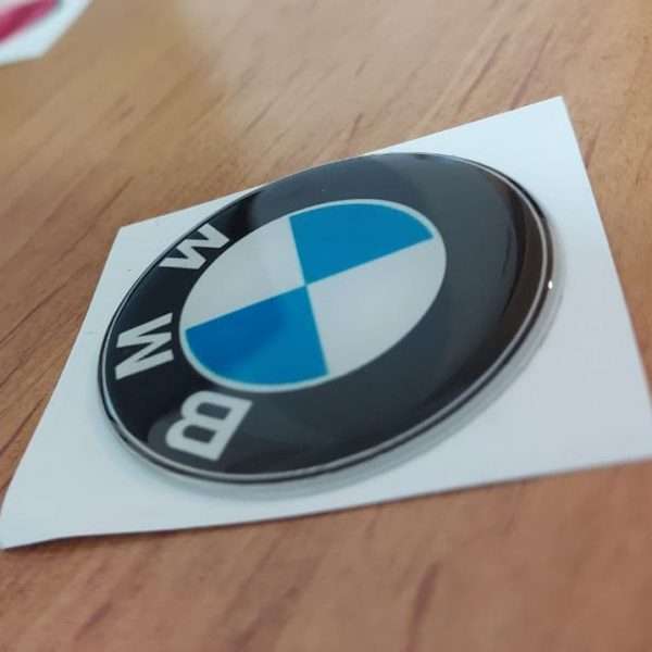 پیش‌نمایش برچسب بدنه خودرو طرح بی ام و کد BMW1 – زیباترین دیزاین ماشین شما
