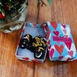 تصویر محصول: جاسویچی موتورسیکلت کد Z1112 – لوازم بدنه موتور با طراحی حرفه‌ای