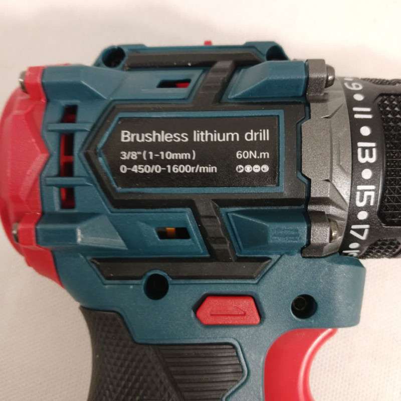 پیچ گوشتی شارژی باس مدل -brushless مجموعه 29 عددی