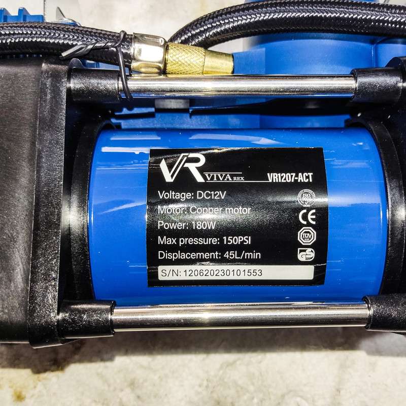 کمپرسور هوا ویوارکس مدل دو سیلندر متصل به برق شهری کد VR 1207 ACT