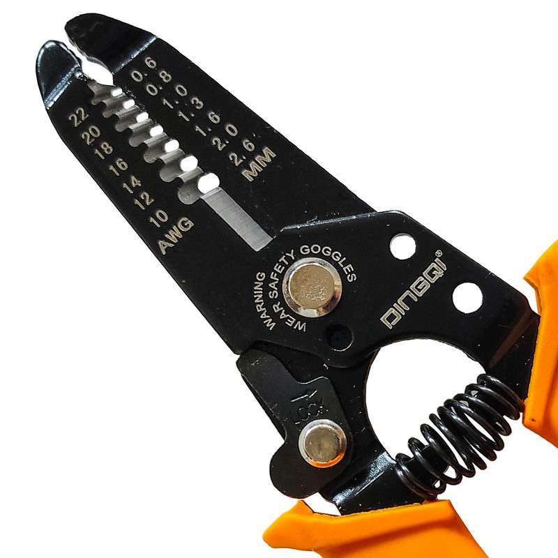 پیشنمایش سیم لخت کن دینگشی مدل QFSS 67002 سایز 6.5 اینچ – ابزار آلات حرفهای