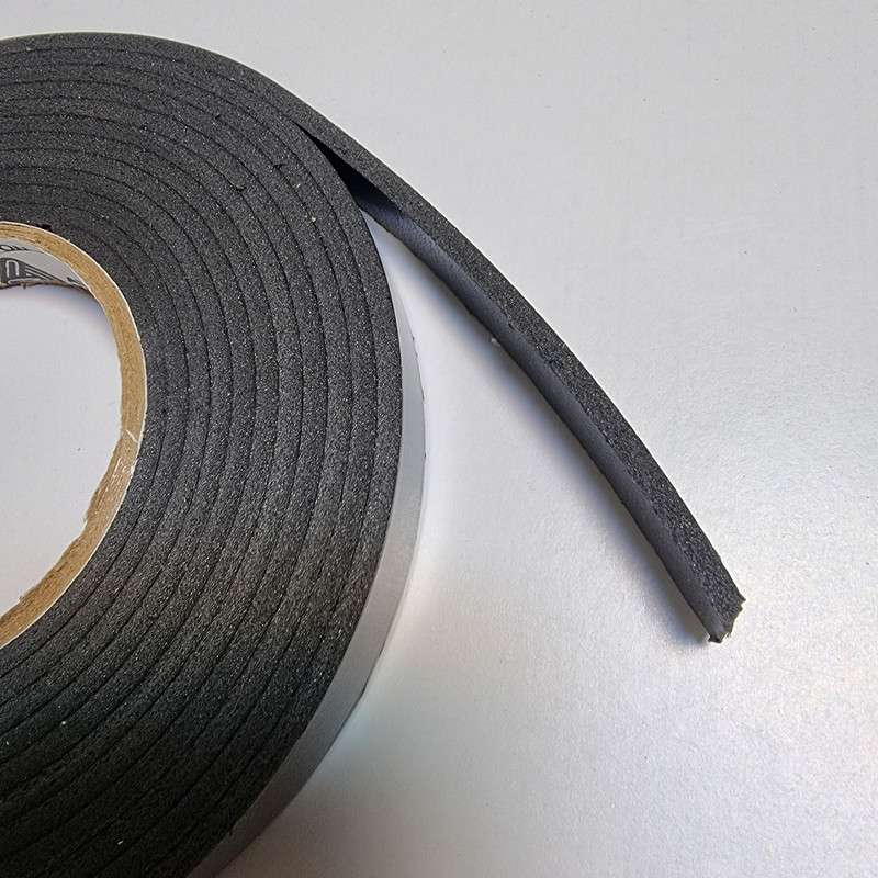 پیشنمایش نوار درزگیر اوری دنیسن فومی 4mm – عرض 2 سانتیمتر، طول 5 متر